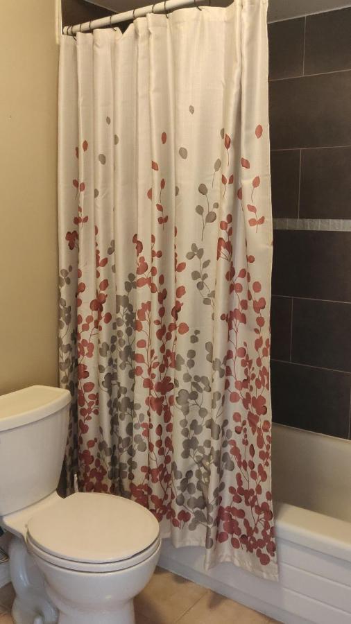 The Comfort Stay At City Of Pickering Εξωτερικό φωτογραφία
